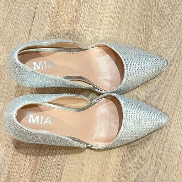 MIA Ciana Rhinestone D’Orsay Pump in Silver size 6 - Picture 7 of 16